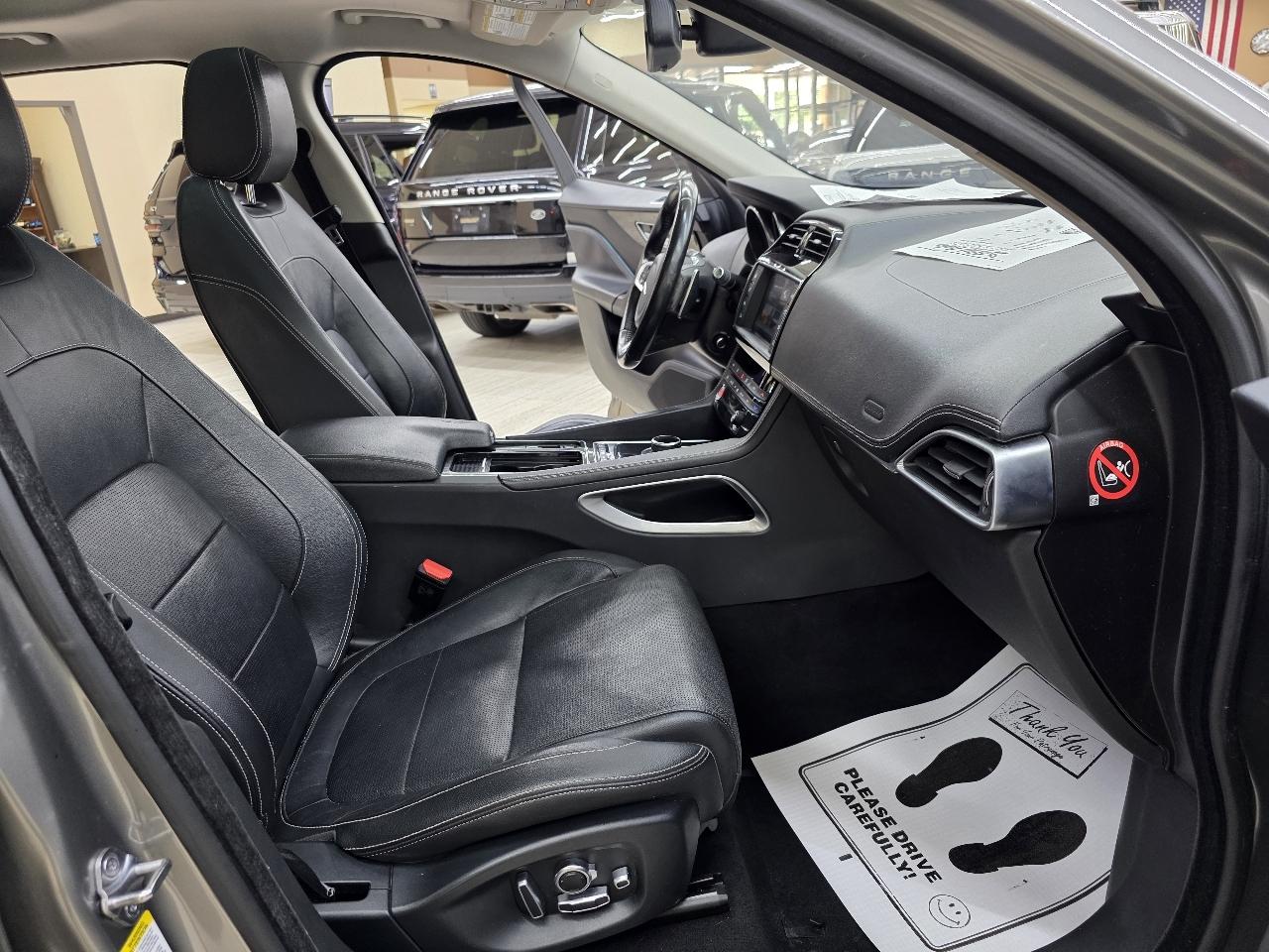 Jaguar F-Pace 25t R-Sport 2018
