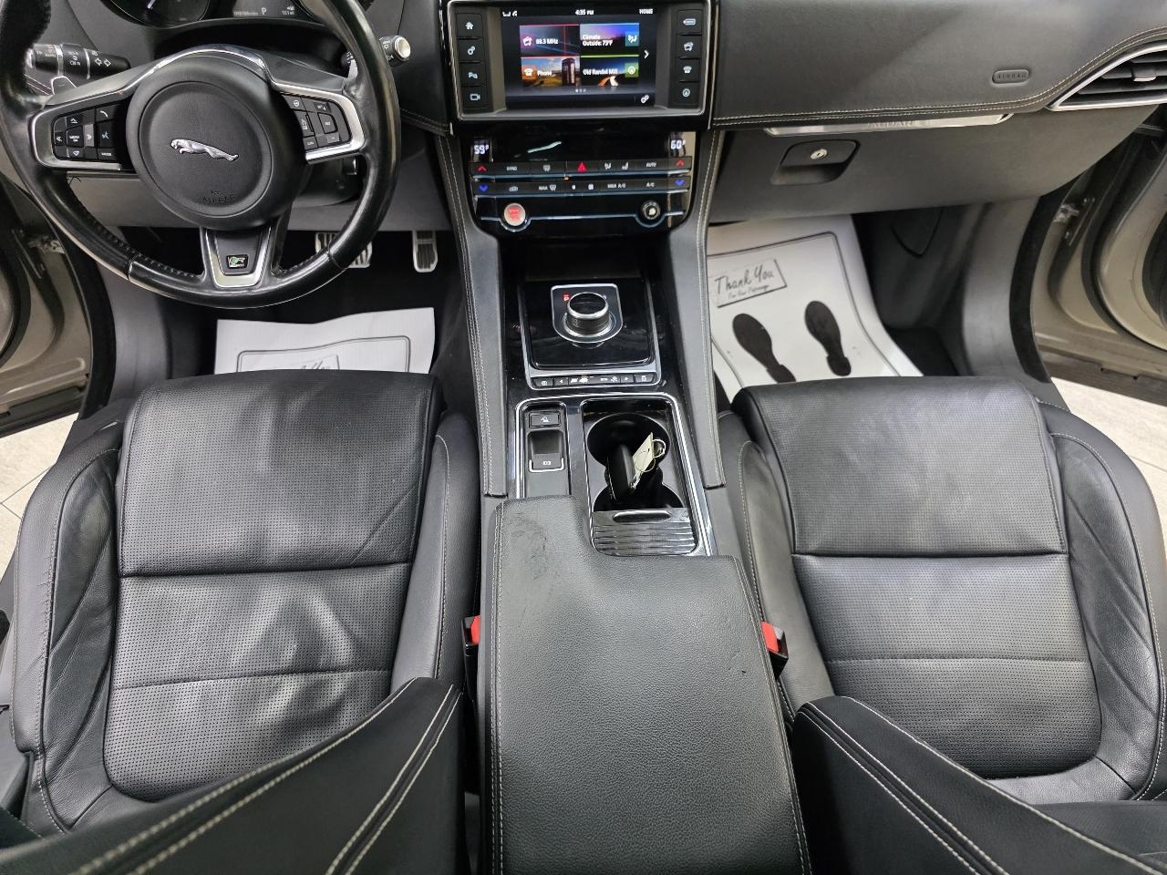 Jaguar F-Pace 25t R-Sport 2018
