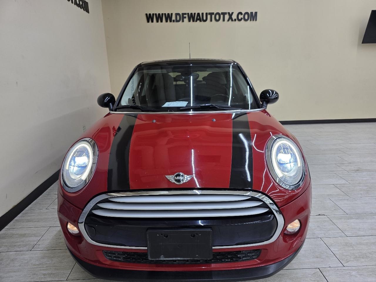 MINI Cooper Base 2015