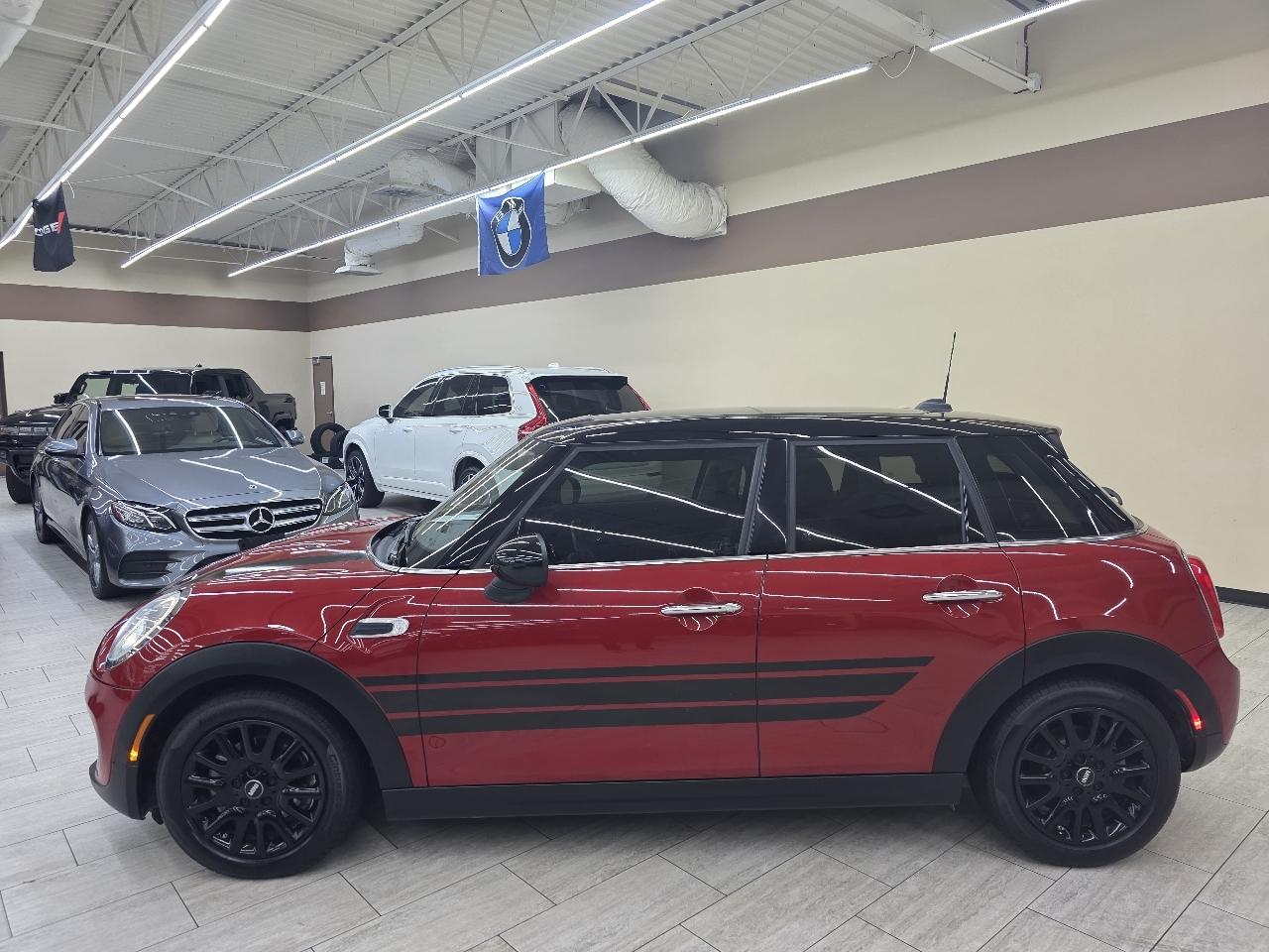 MINI Cooper Base 2015