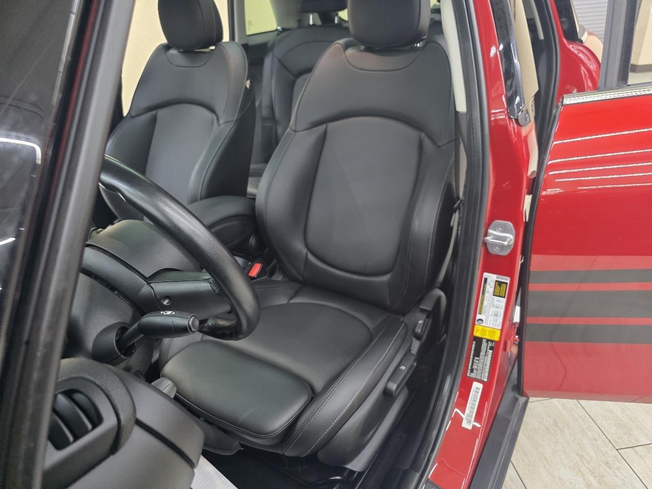 MINI Cooper Base 2015