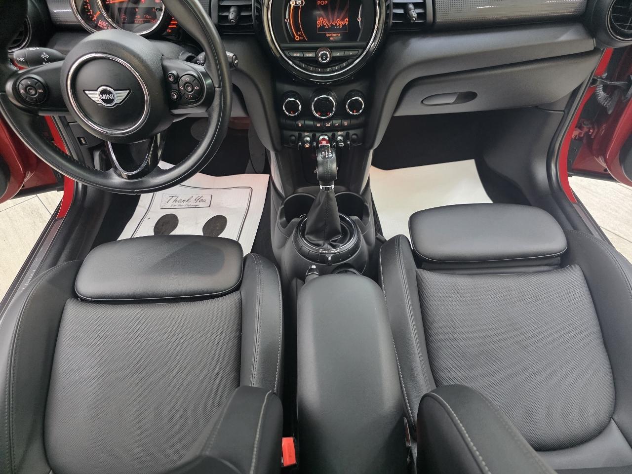 MINI Cooper Base 2015