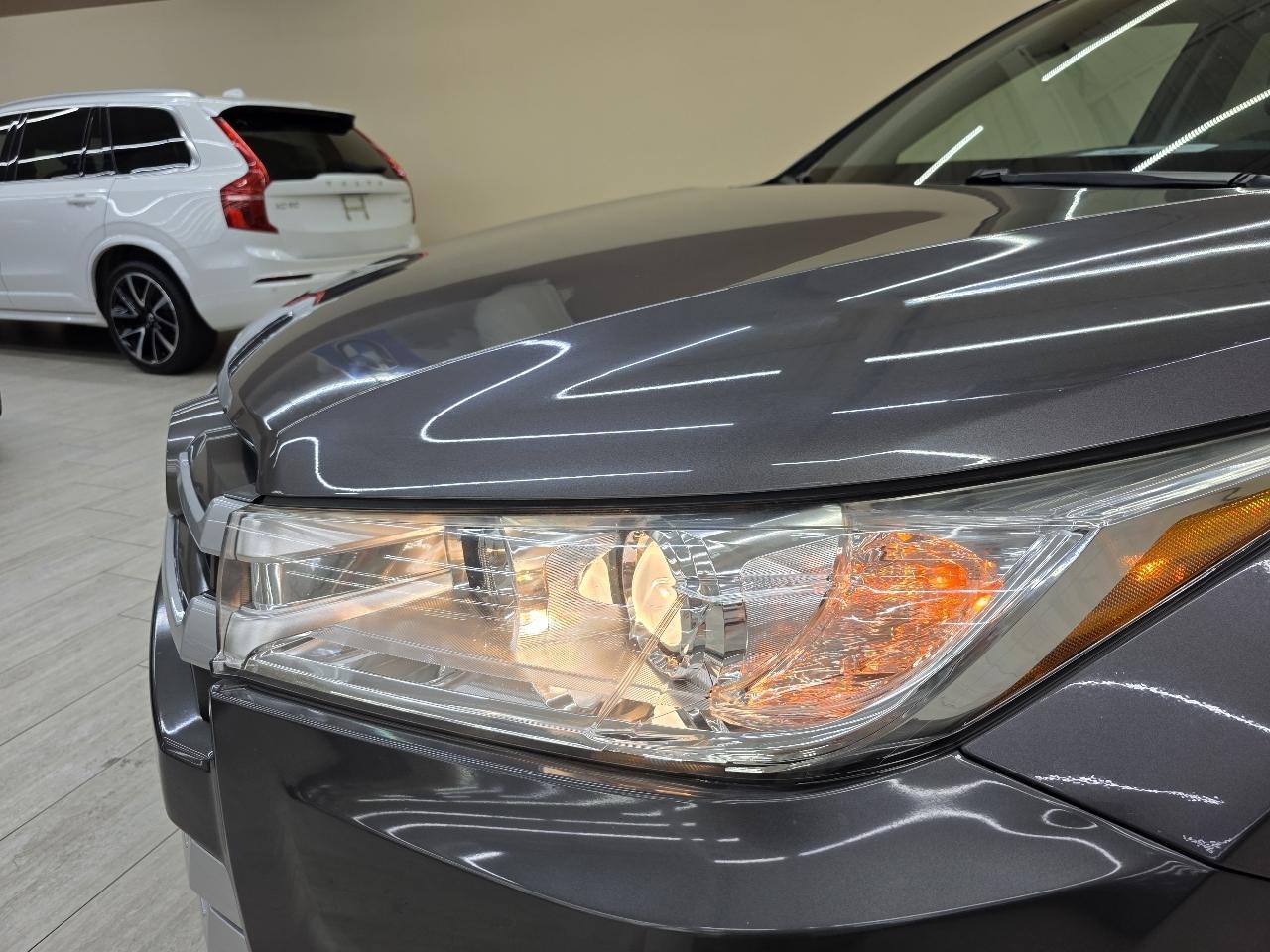 Toyota Highlander SE FWD V6 2017