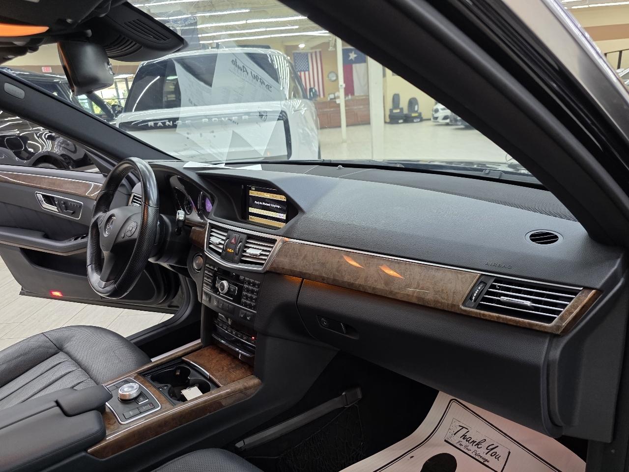 Mercedes-Benz E-Class E550 Sedan 2011
