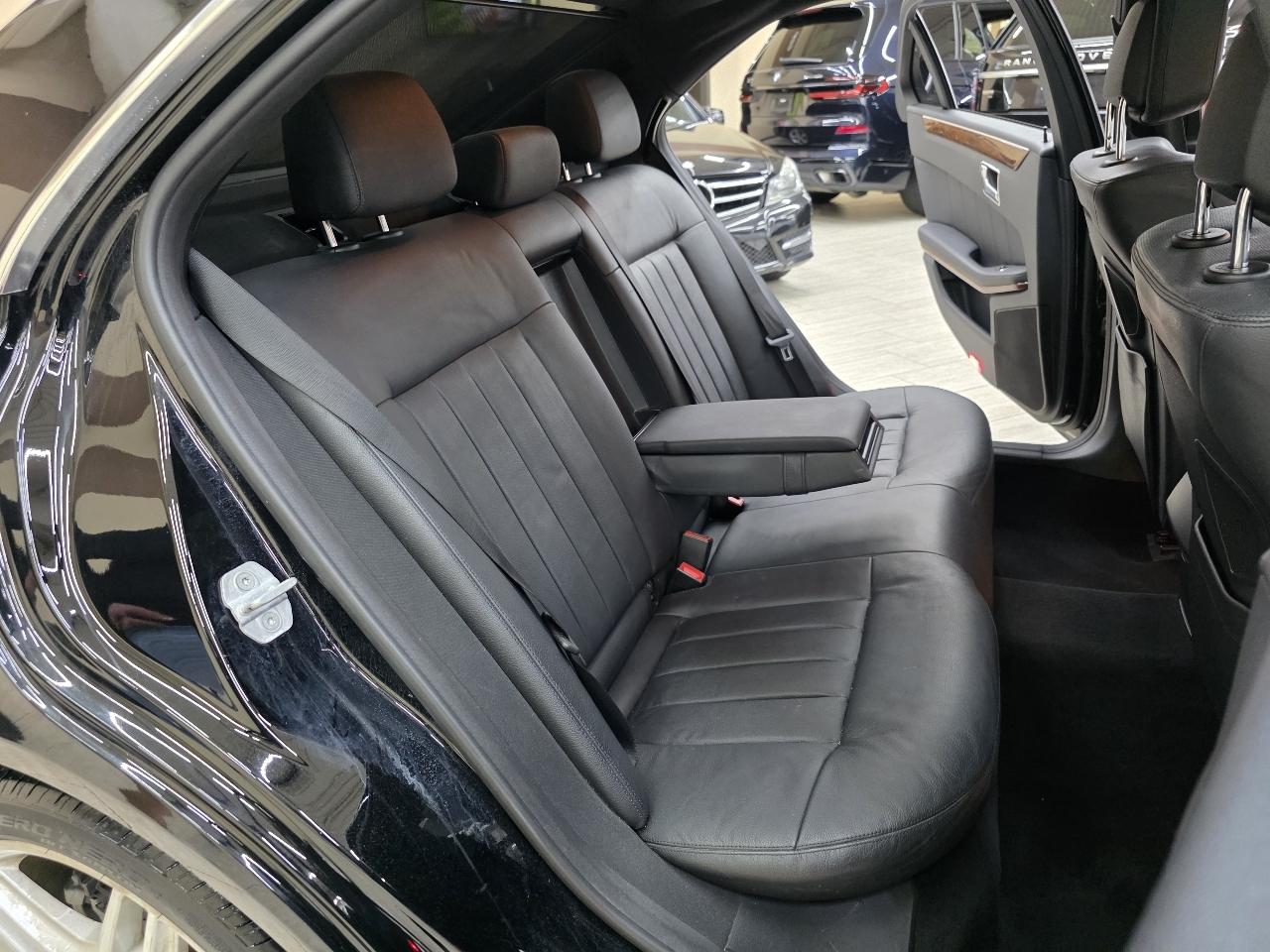 Mercedes-Benz E-Class E550 Sedan 2011