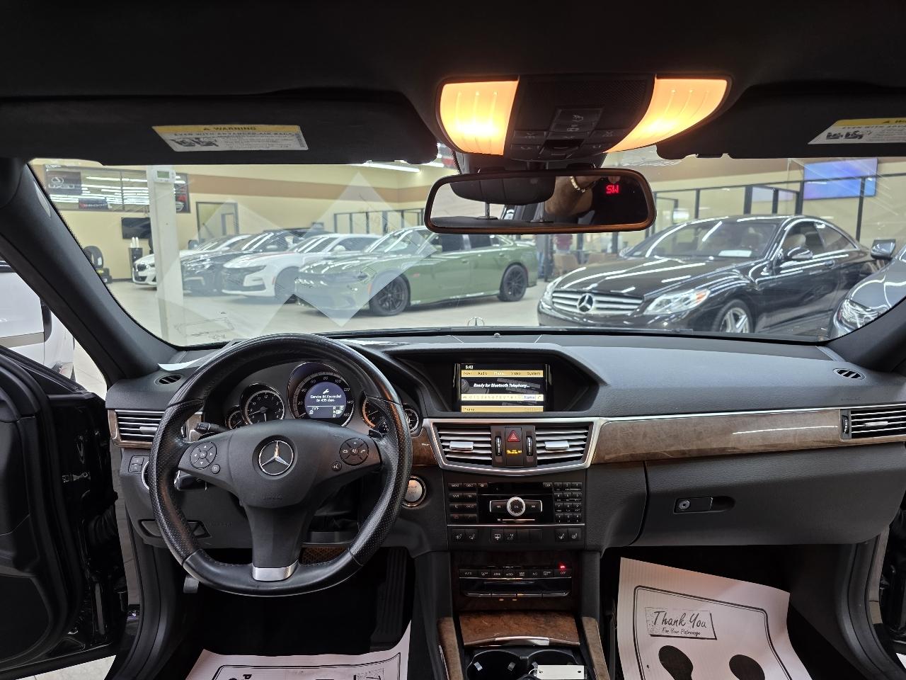 Mercedes-Benz E-Class E550 Sedan 2011