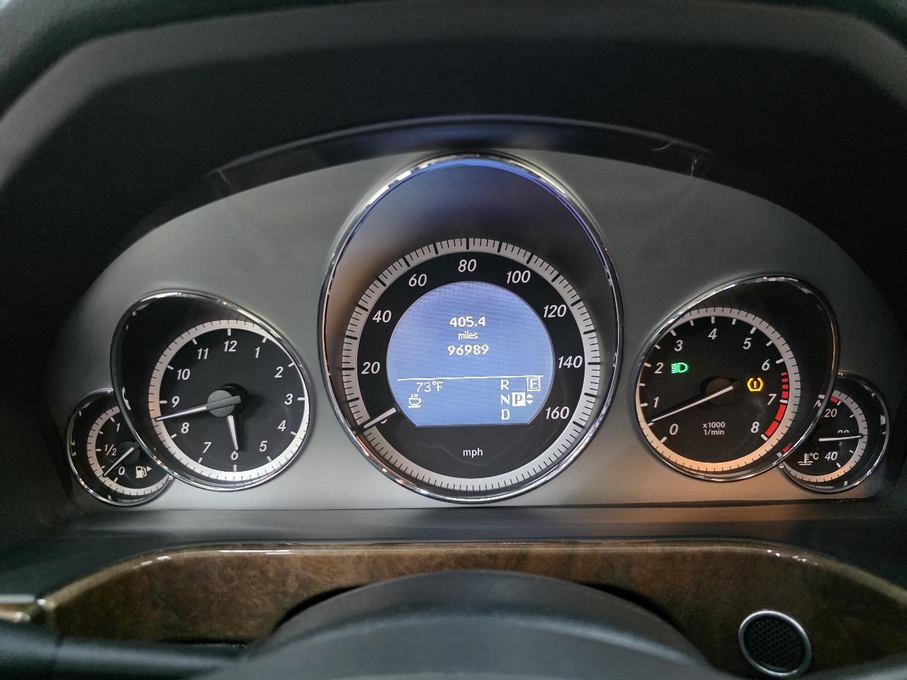 Mercedes-Benz E-Class E550 Sedan 2011