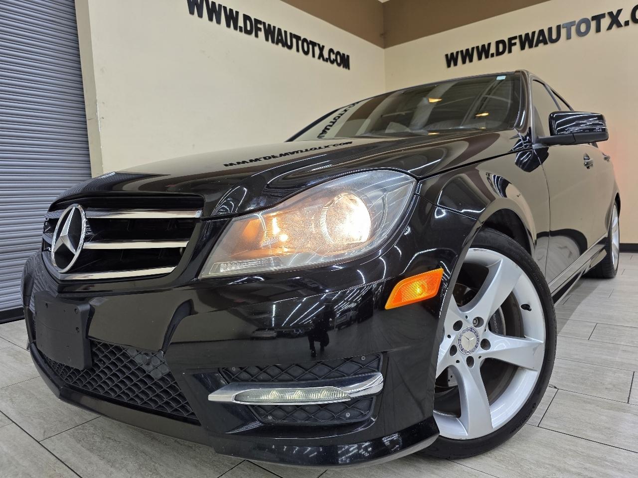 2014 Mercedes-Benz C-Class C250 Luxury Sedan