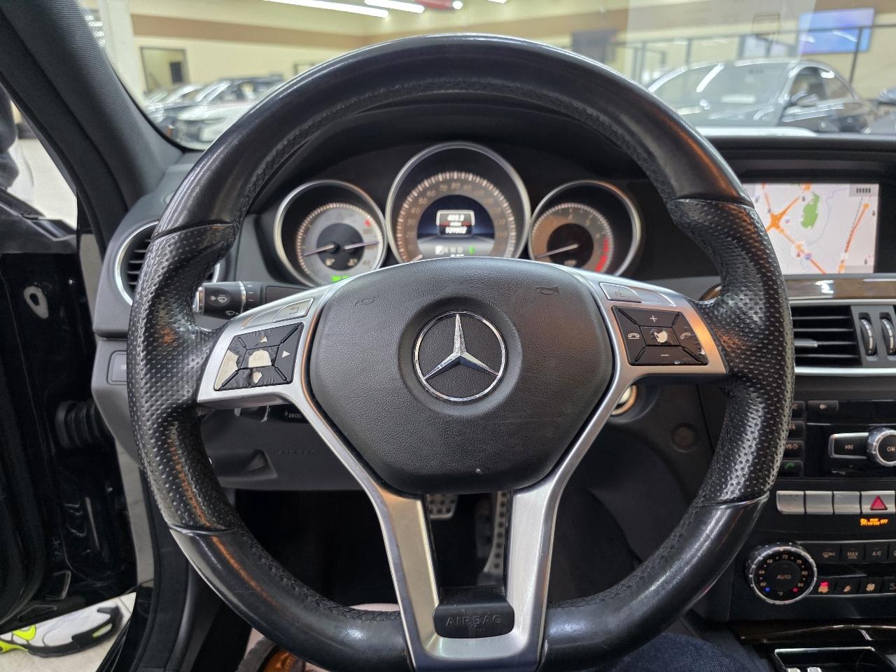 Mercedes-Benz C-Class C250 Luxury Sedan 2014