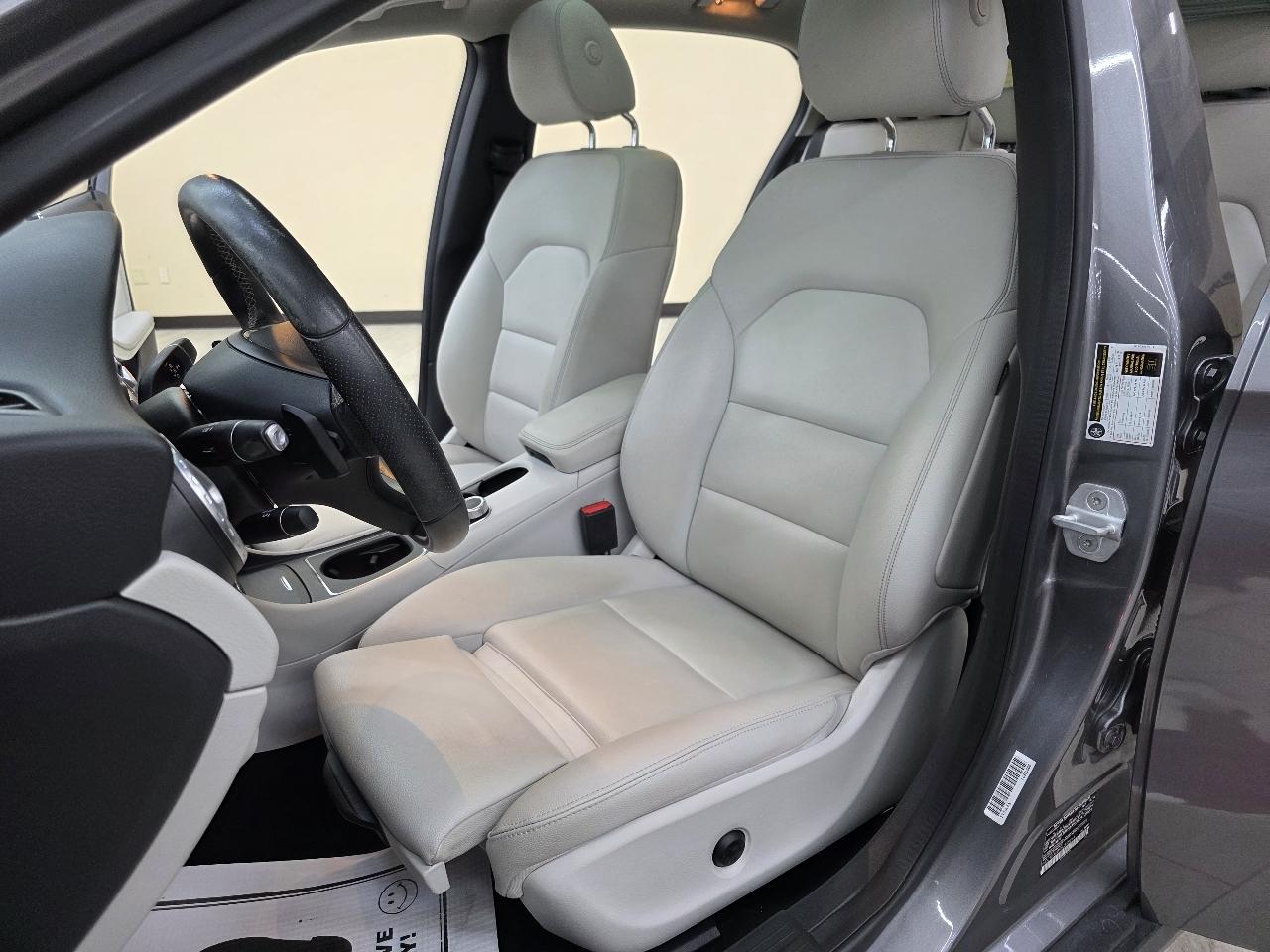 Mercedes-Benz GLA-Class GLA250 2017