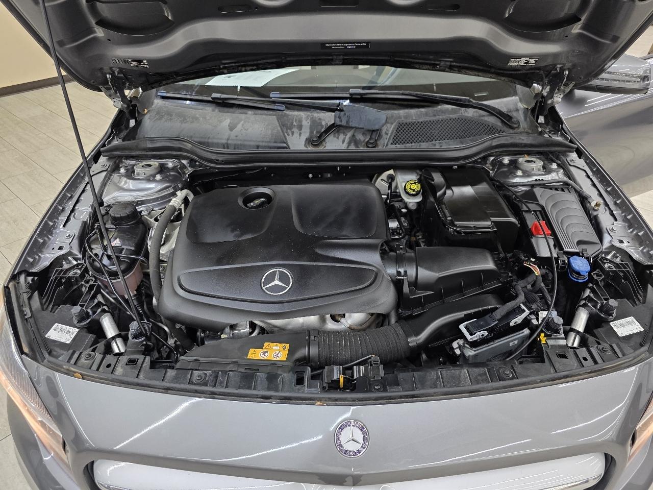 Mercedes-Benz GLA-Class GLA250 2017