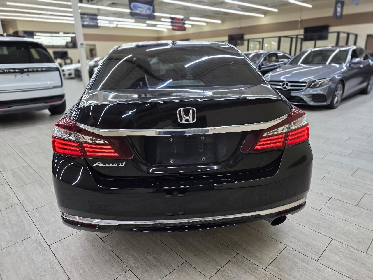 Honda Accord EX-L Sedan CVT 2017