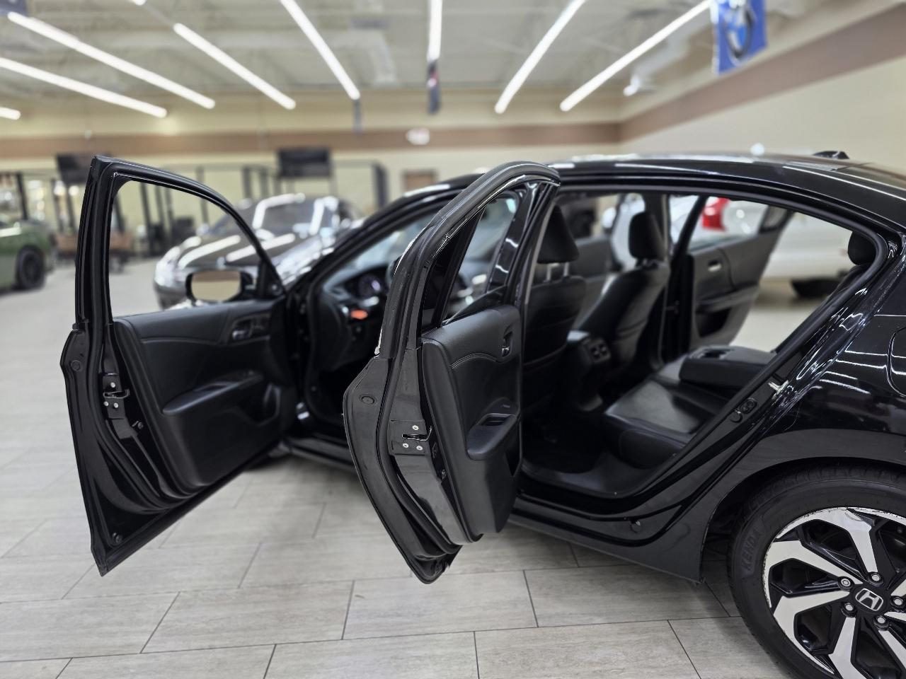 Honda Accord EX-L Sedan CVT 2017