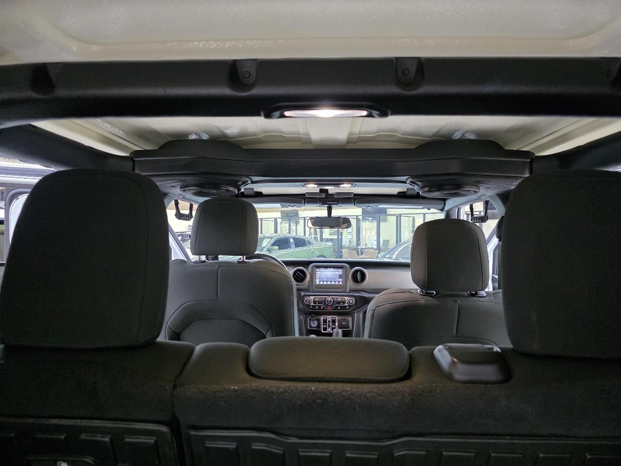 Jeep Wrangler  2021