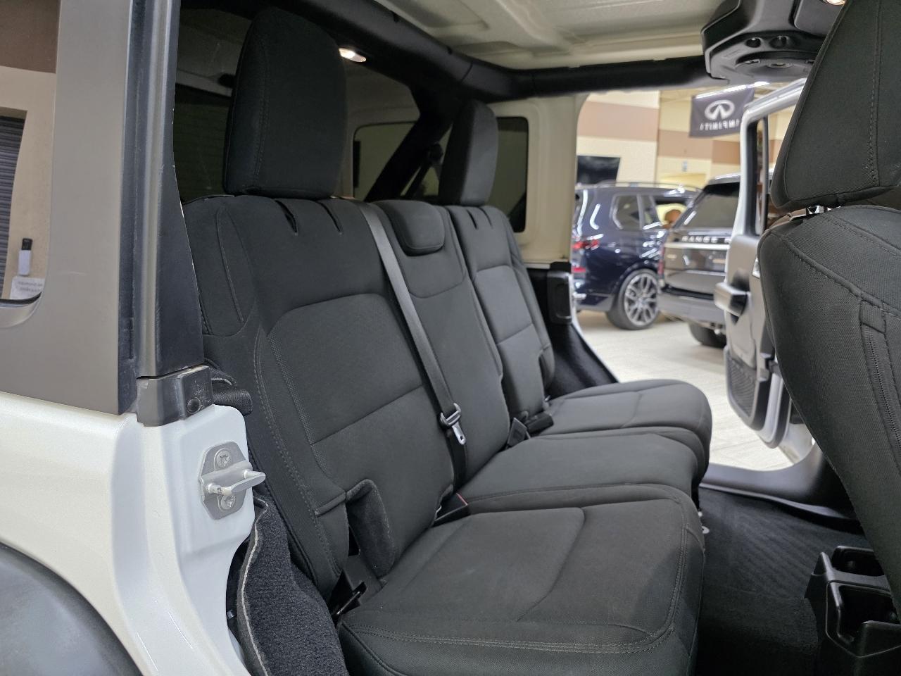 Jeep Wrangler  2021