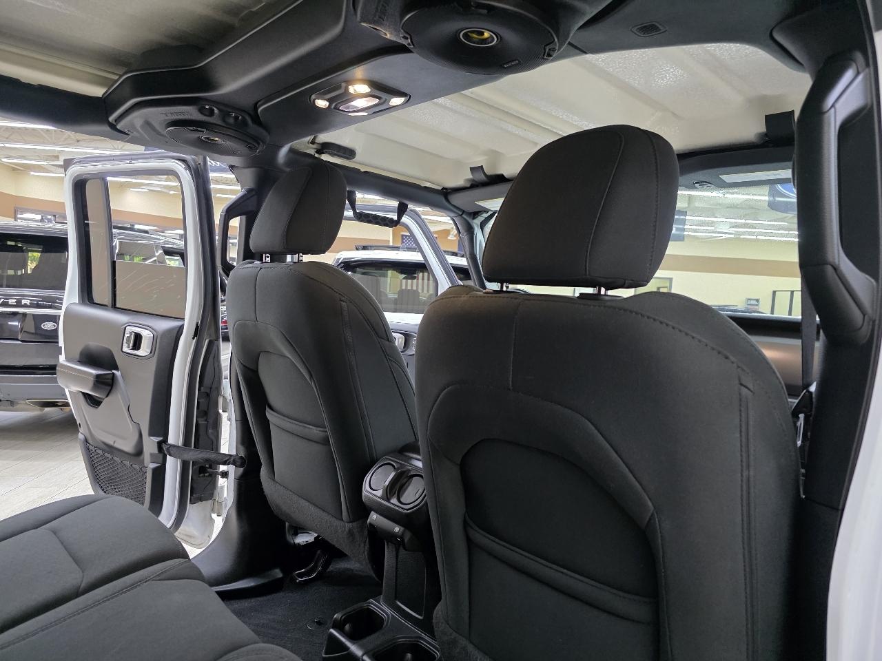Jeep Wrangler  2021