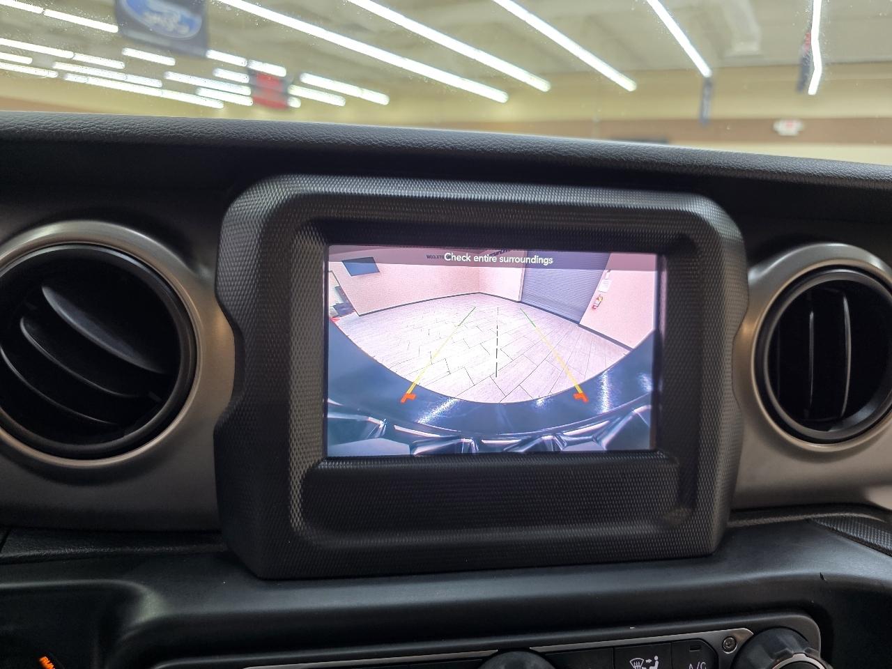 Jeep Wrangler  2021
