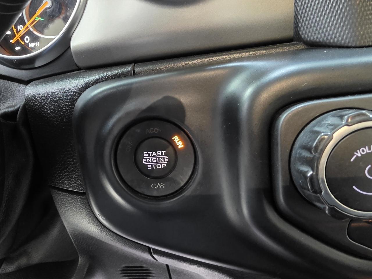 Jeep Wrangler  2021