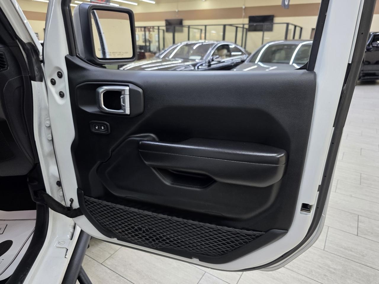 Jeep Wrangler  2021