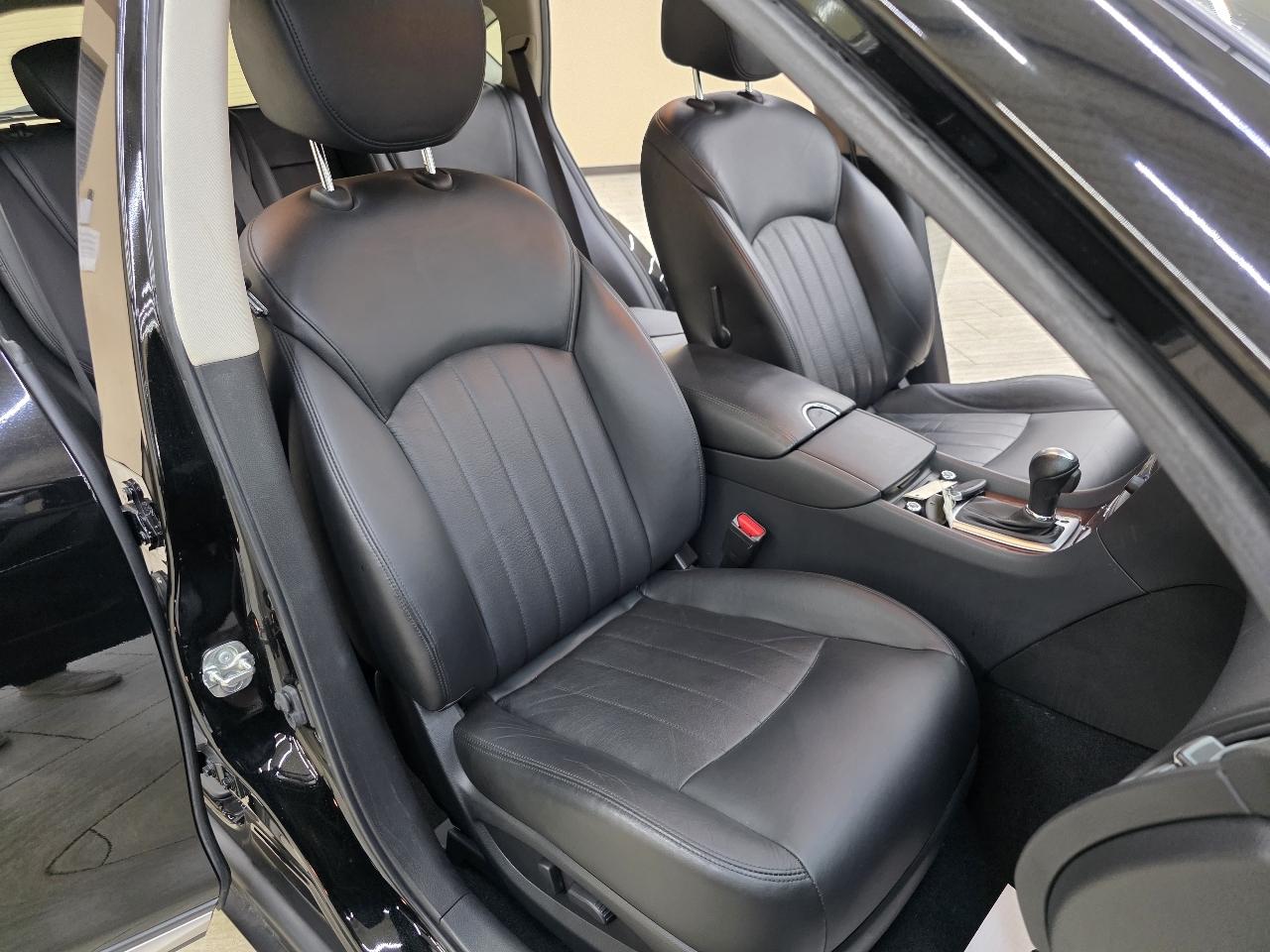 Infiniti QX50 Base RWD 2017
