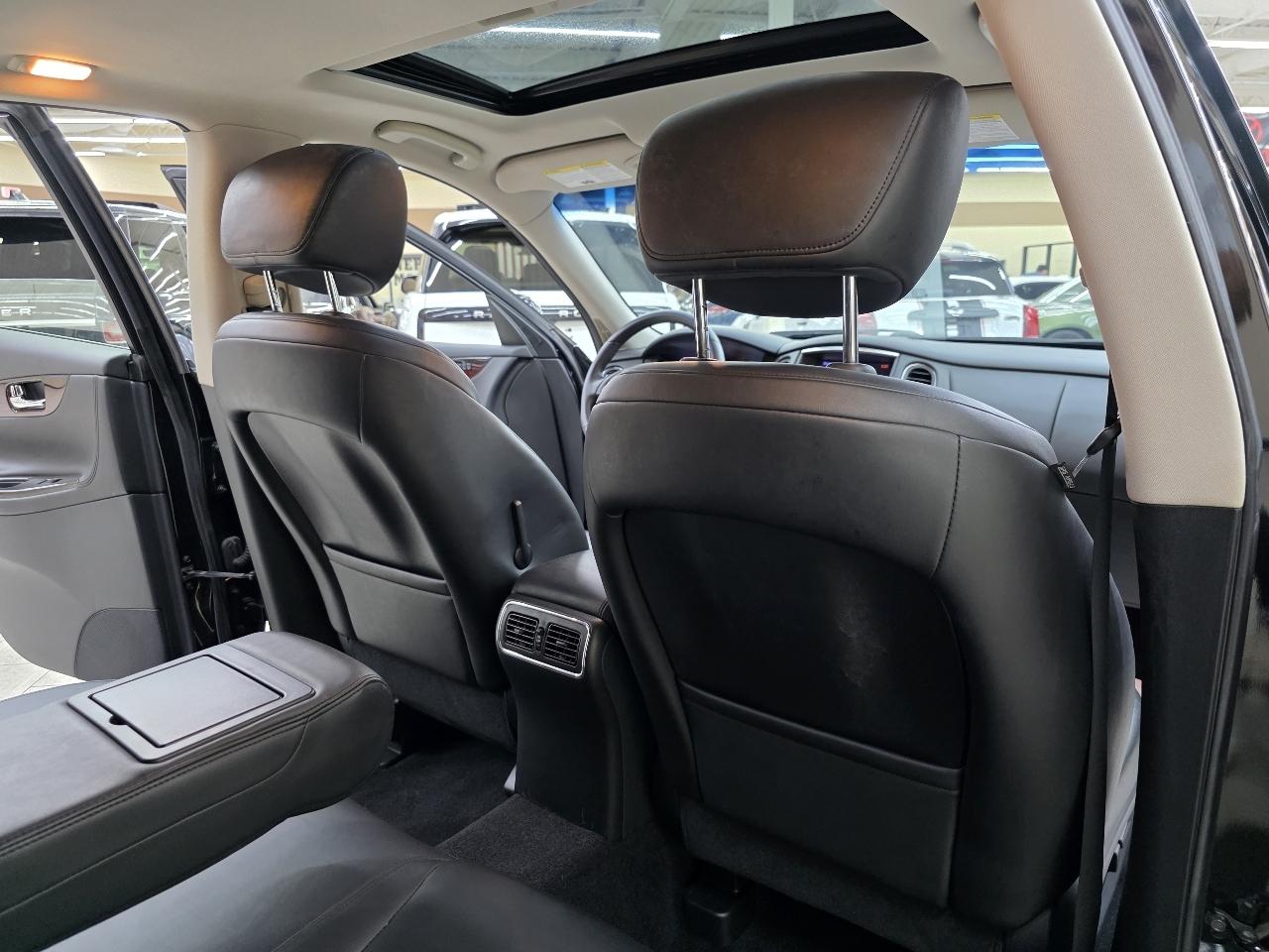 Infiniti QX50 Base RWD 2017