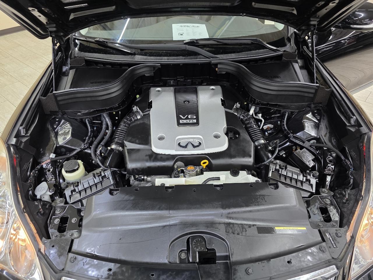 Infiniti QX50 Base RWD 2017