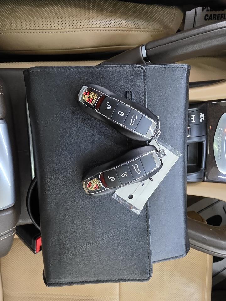 Porsche Cayenne Base 2016