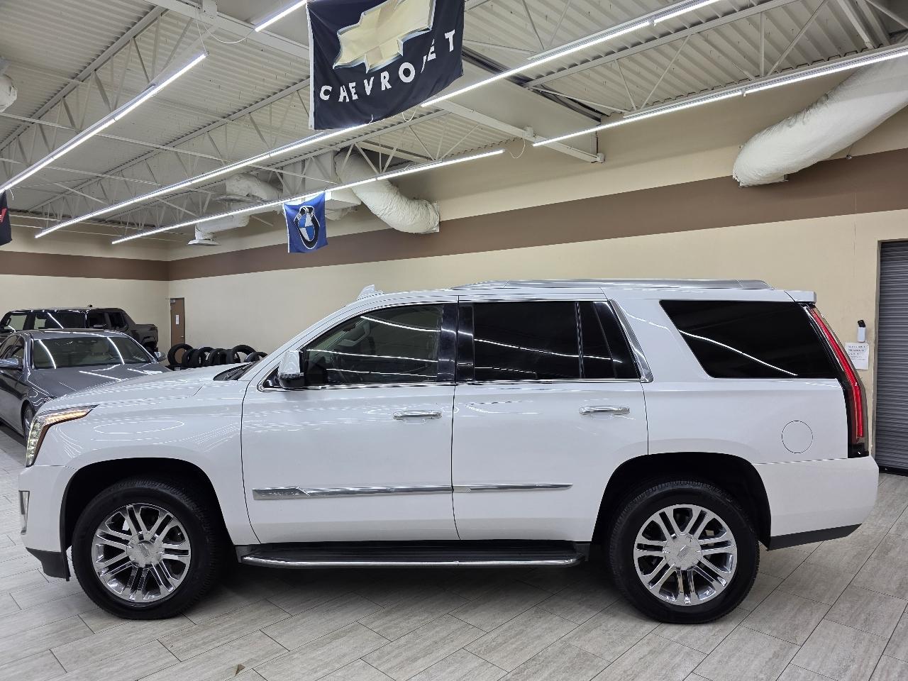 Cadillac Escalade  2016