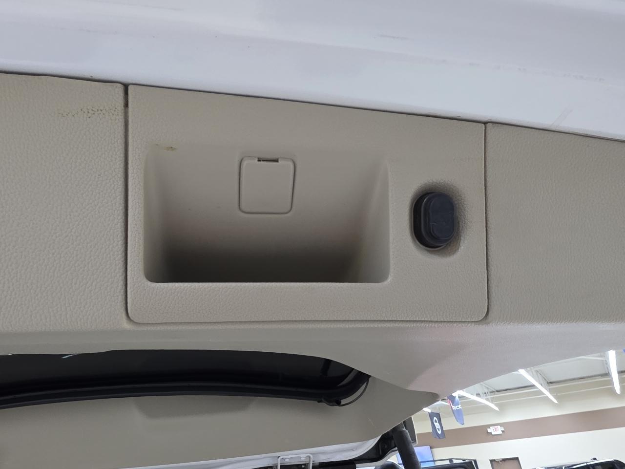 Cadillac Escalade  2016