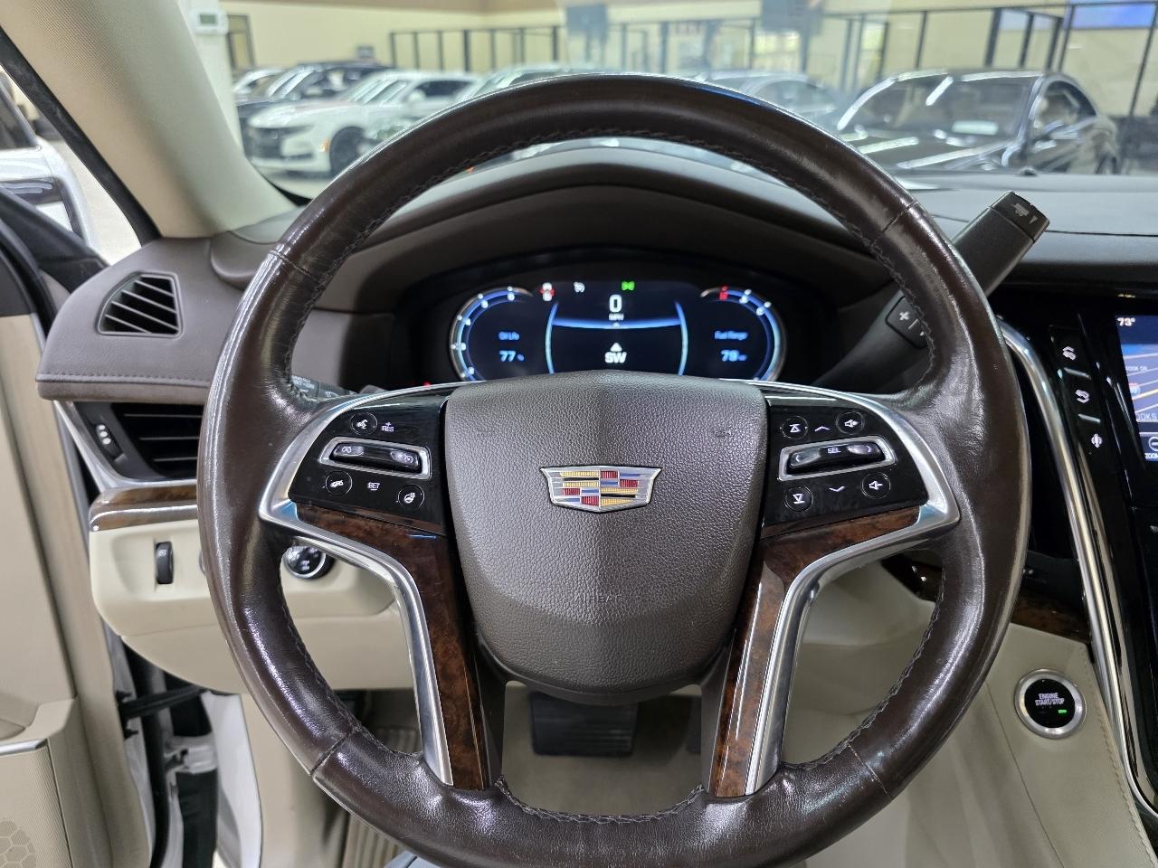 Cadillac Escalade  2016