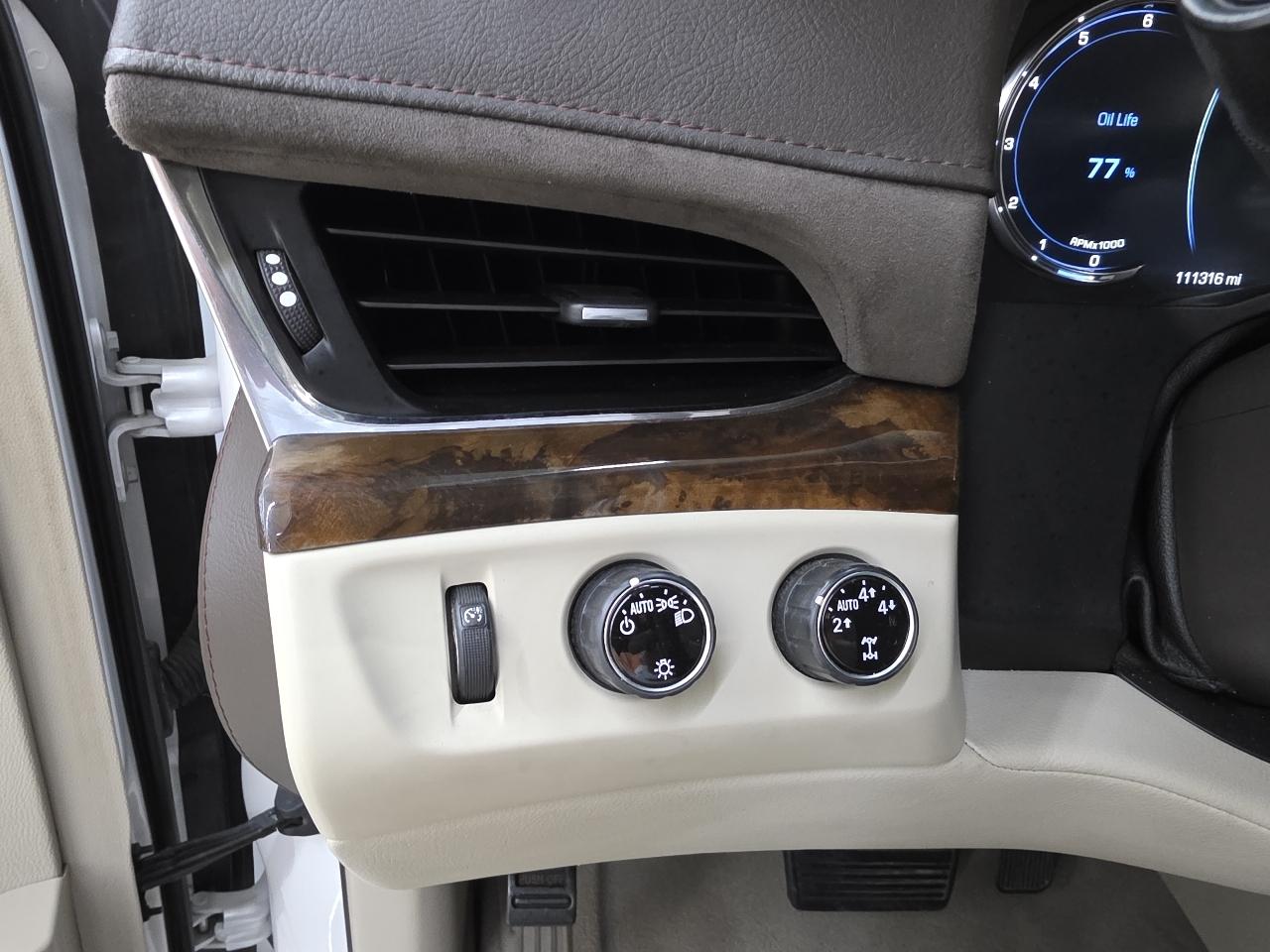 Cadillac Escalade  2016