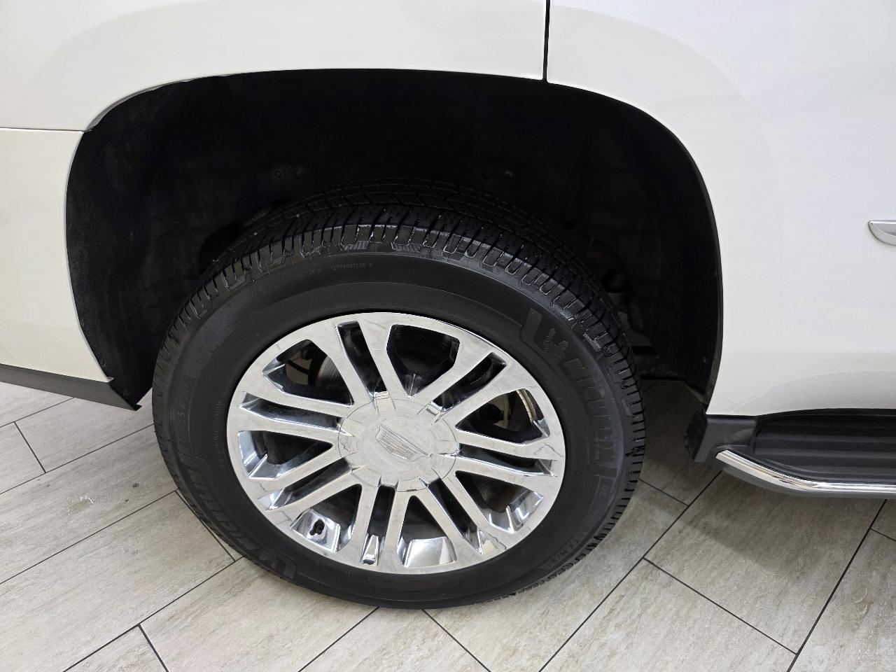 Cadillac Escalade  2016
