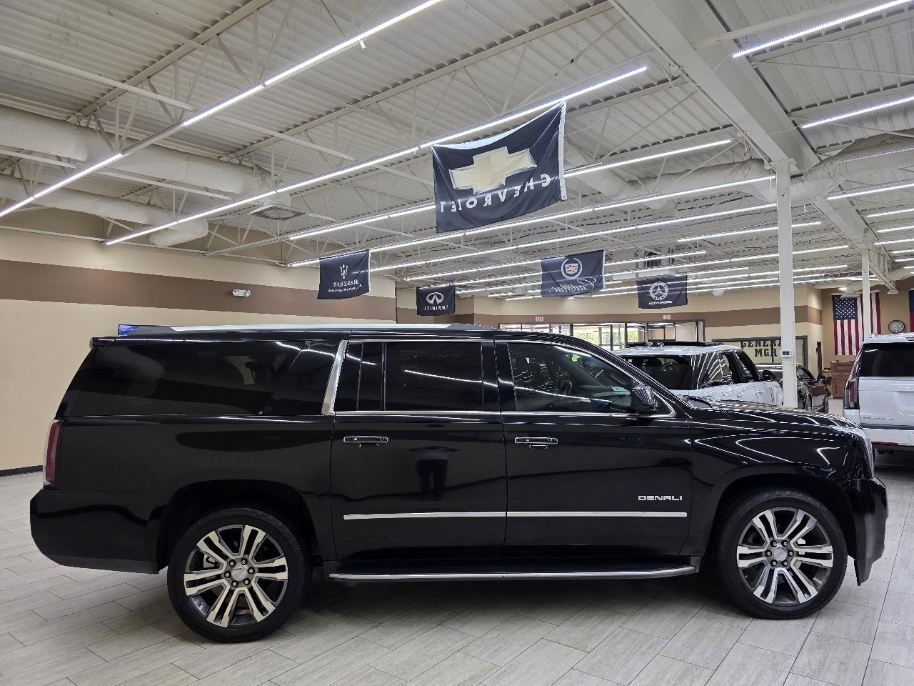 GMC Yukon XL Denali 4WD 2016
