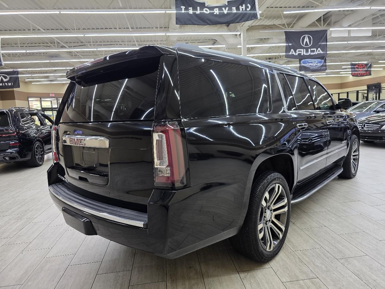 GMC Yukon XL Denali 4WD 2016