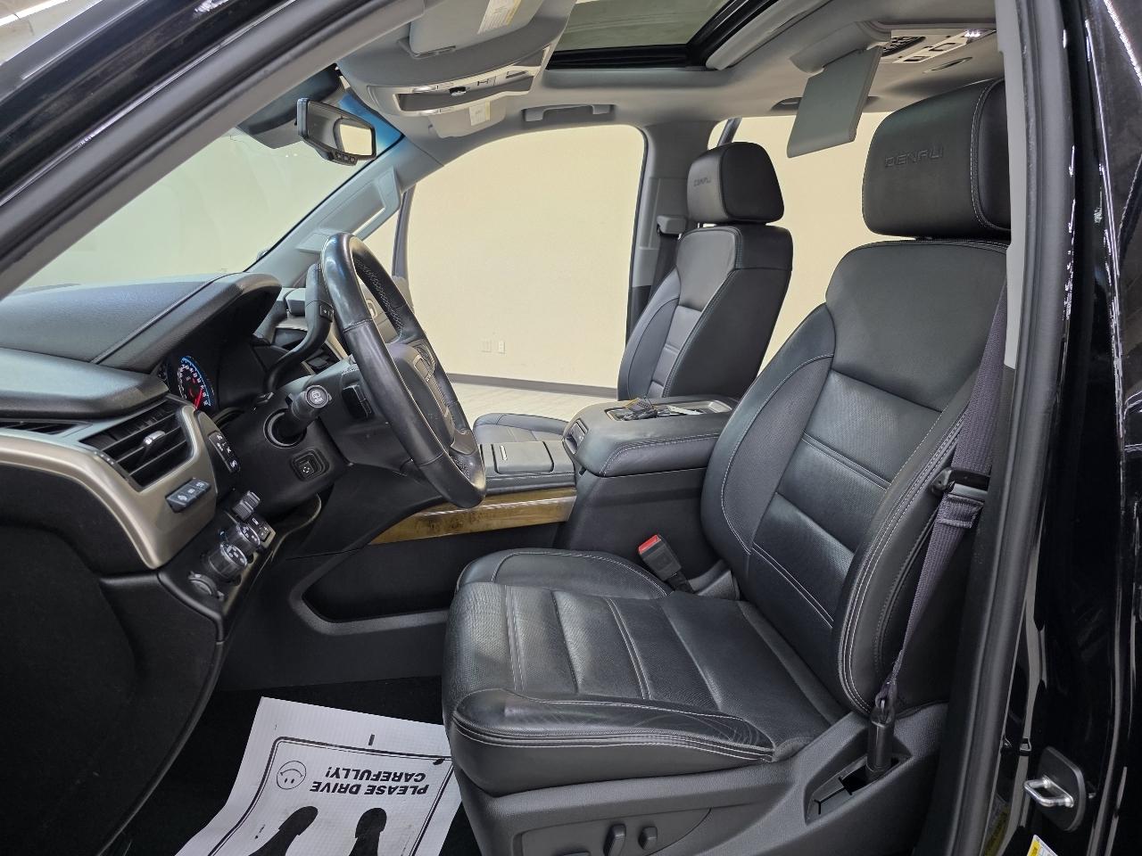 GMC Yukon XL Denali 4WD 2016