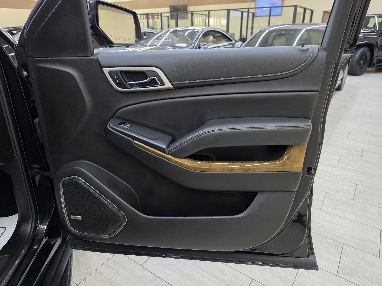 GMC Yukon XL Denali 4WD 2016