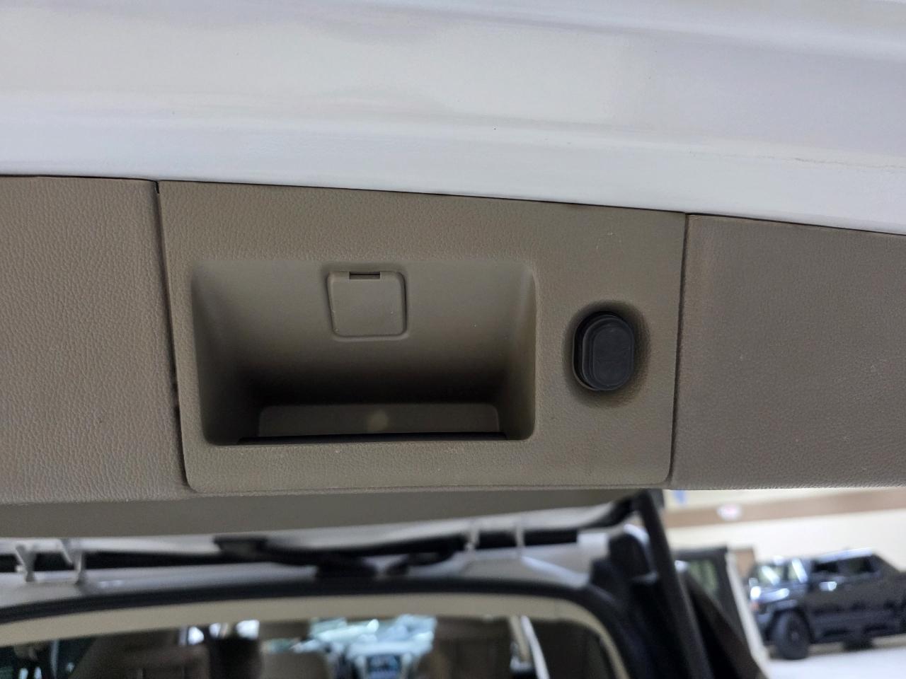 GMC Yukon XL SLT 2WD 2019