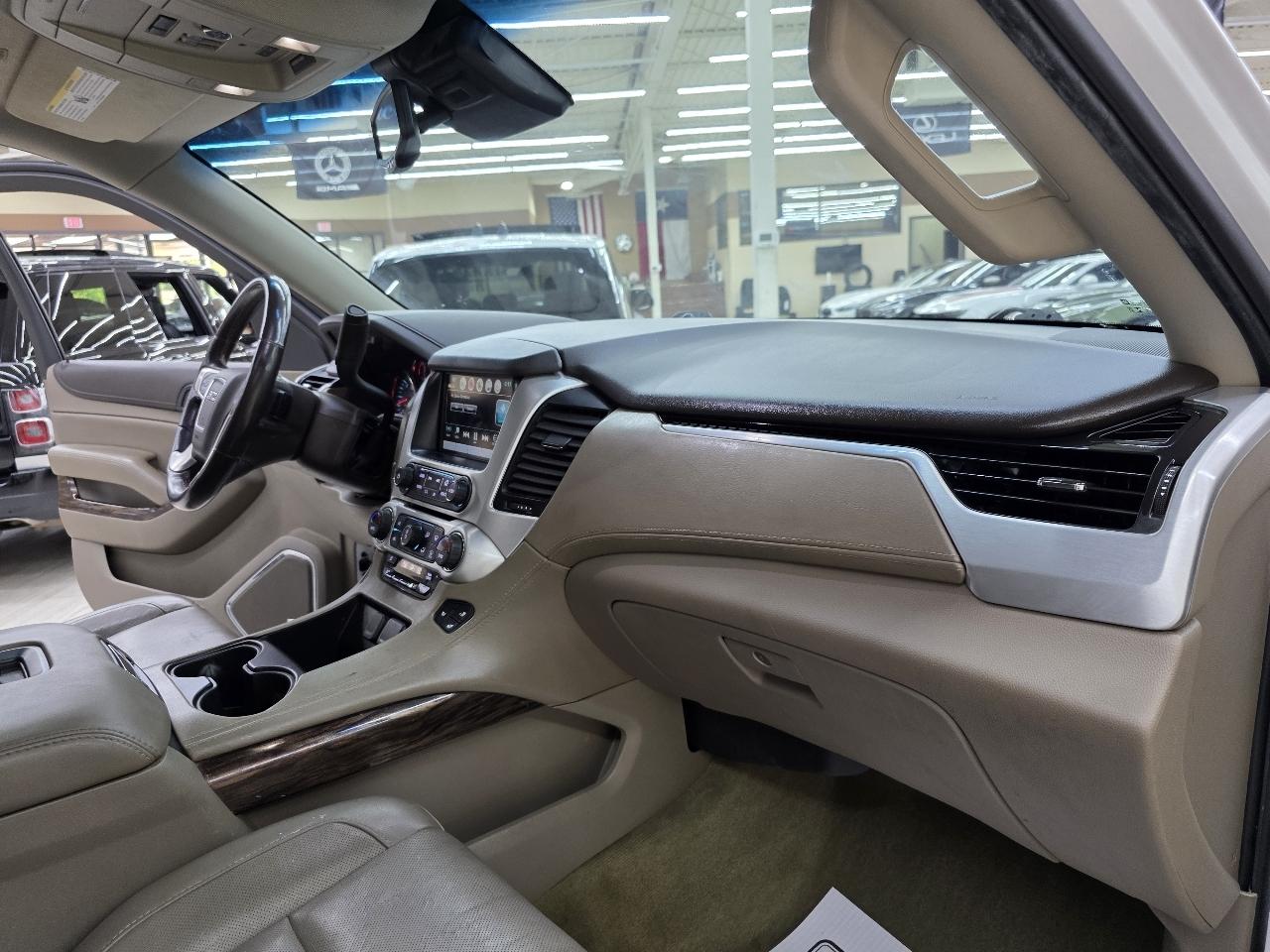 GMC Yukon XL SLT 2WD 2019