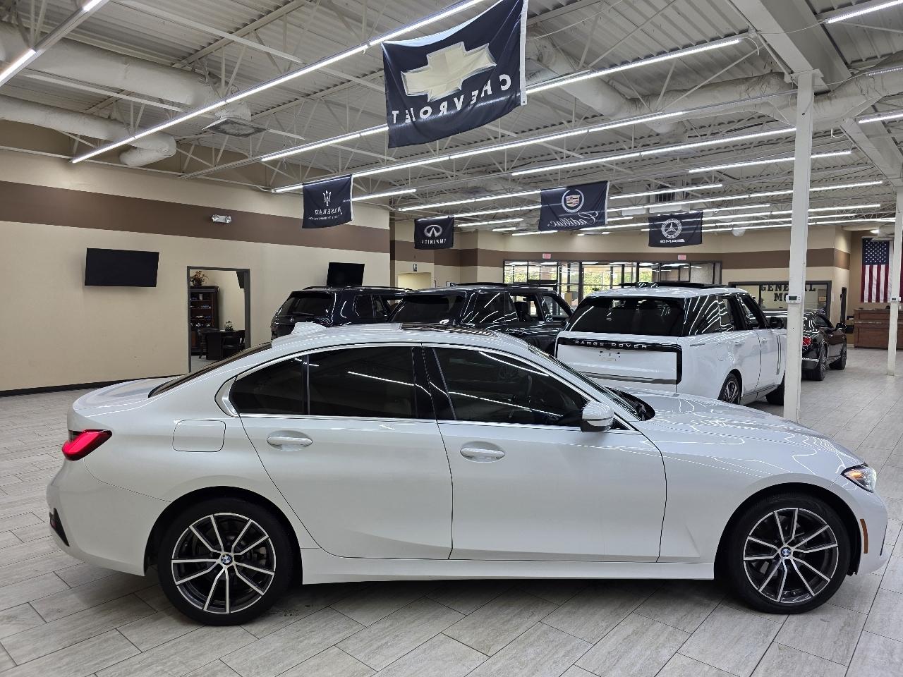 BMW 3-Series 330i xDrive 2021