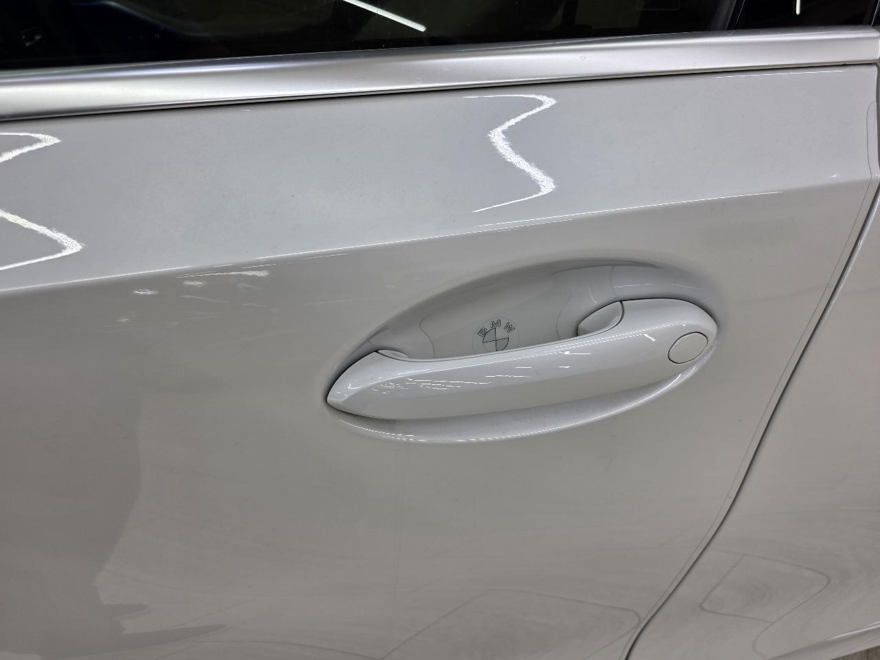 BMW 3-Series 330i xDrive 2021