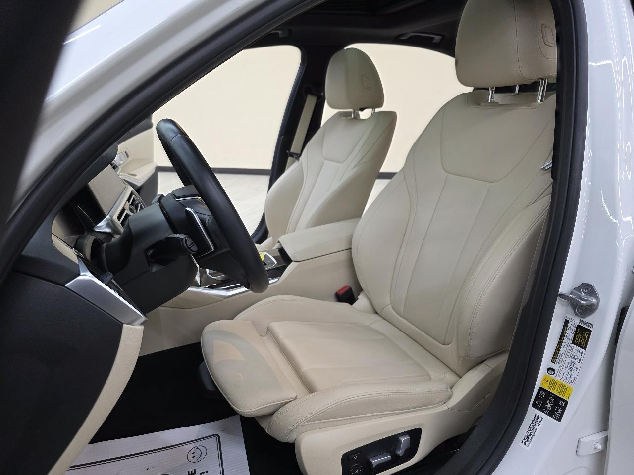 BMW 3-Series 330i xDrive 2021