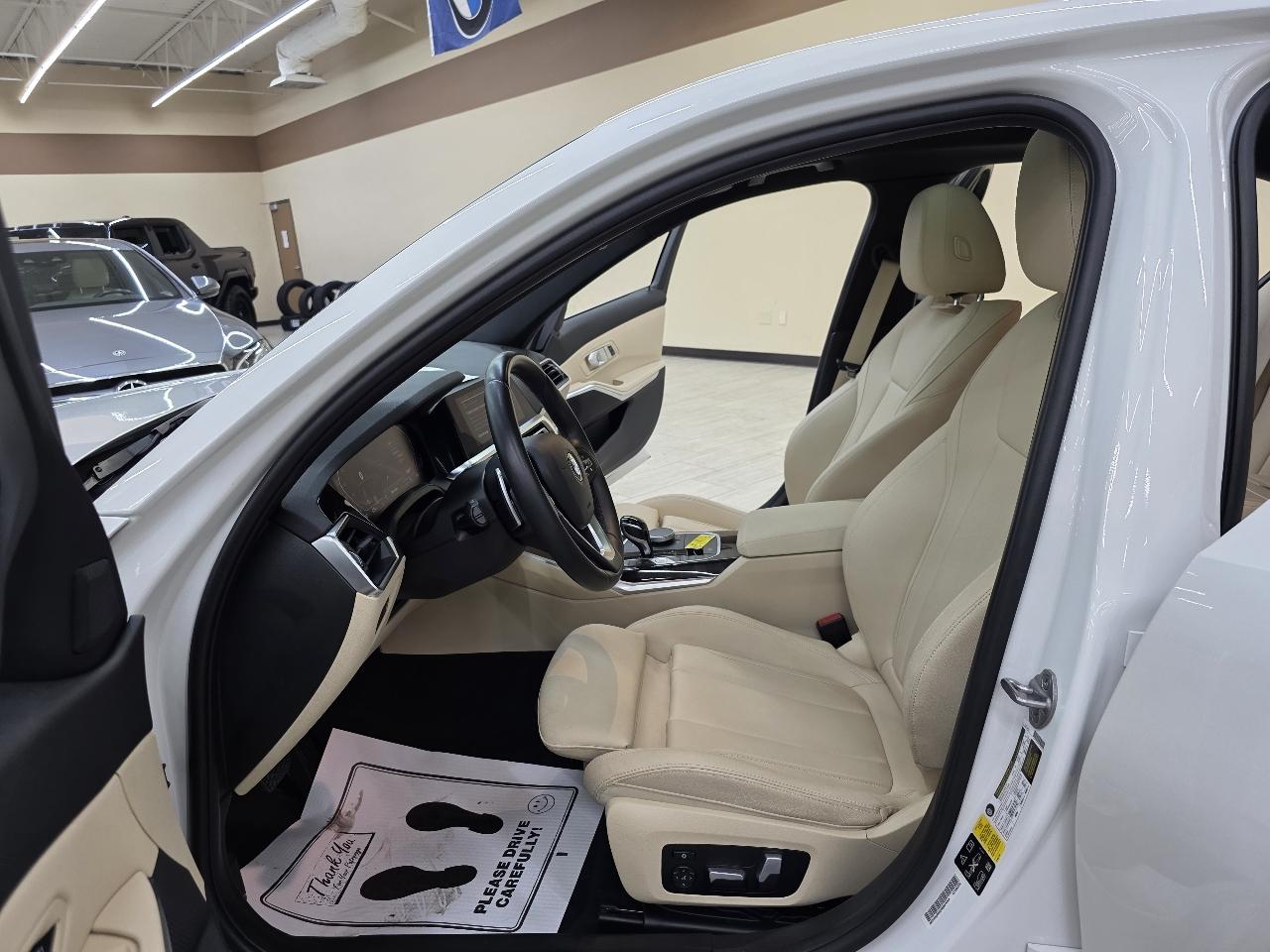 BMW 3-Series 330i xDrive 2021