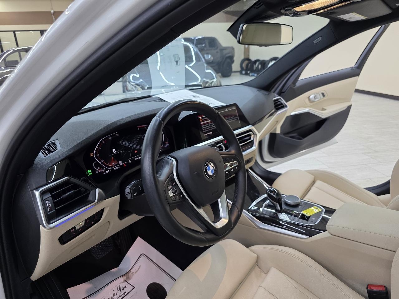 BMW 3-Series 330i xDrive 2021