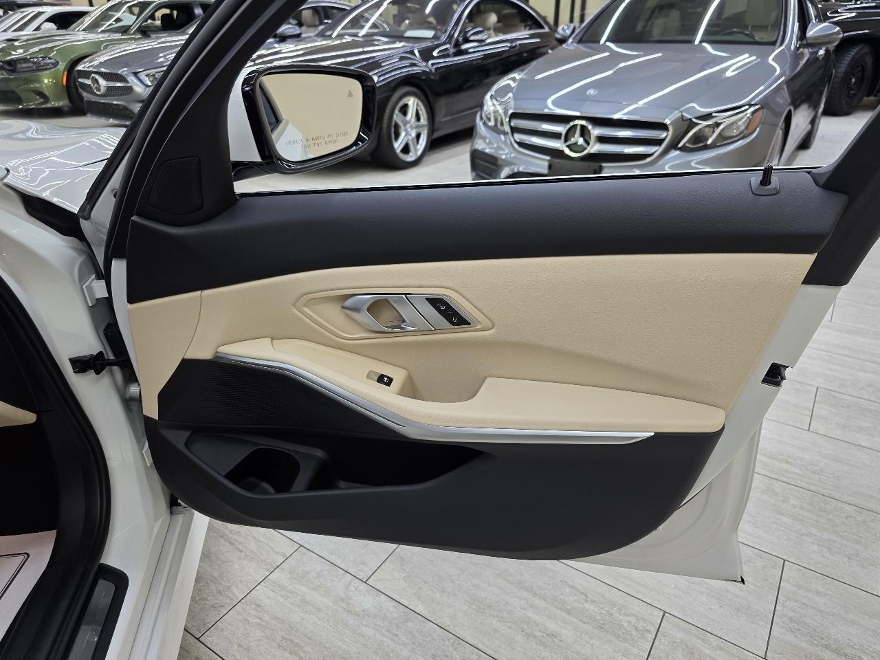 BMW 3-Series 330i xDrive 2021