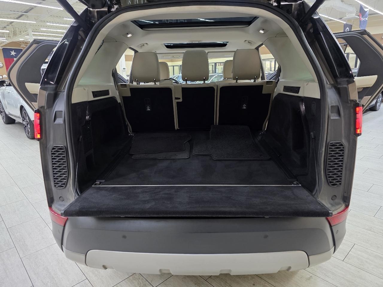 Land Rover Discovery HSE 2017