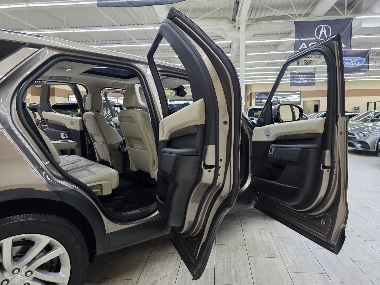 Land Rover Discovery HSE 2017