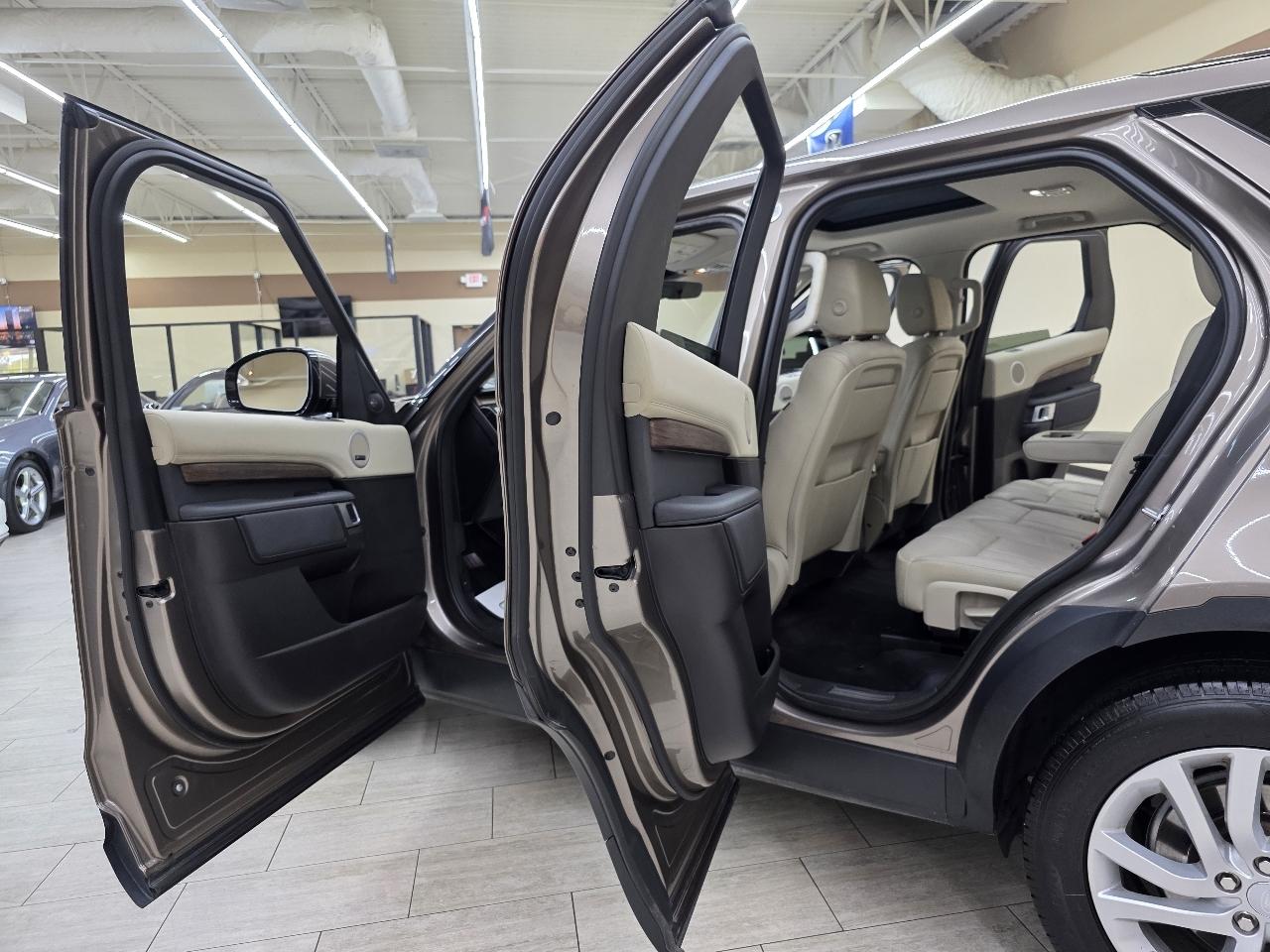 Land Rover Discovery HSE 2017