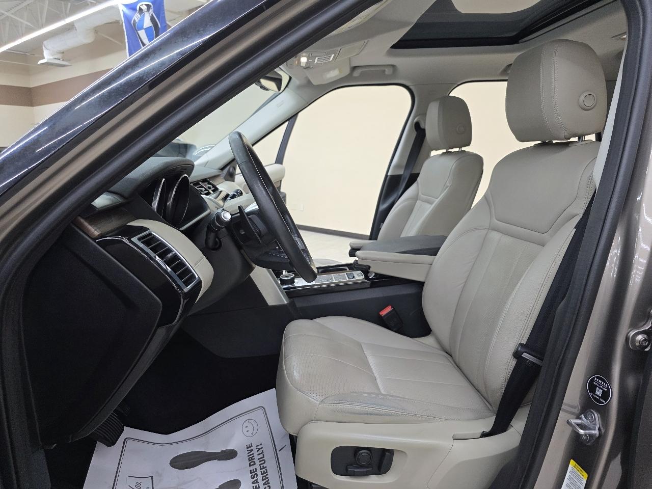 Land Rover Discovery HSE 2017