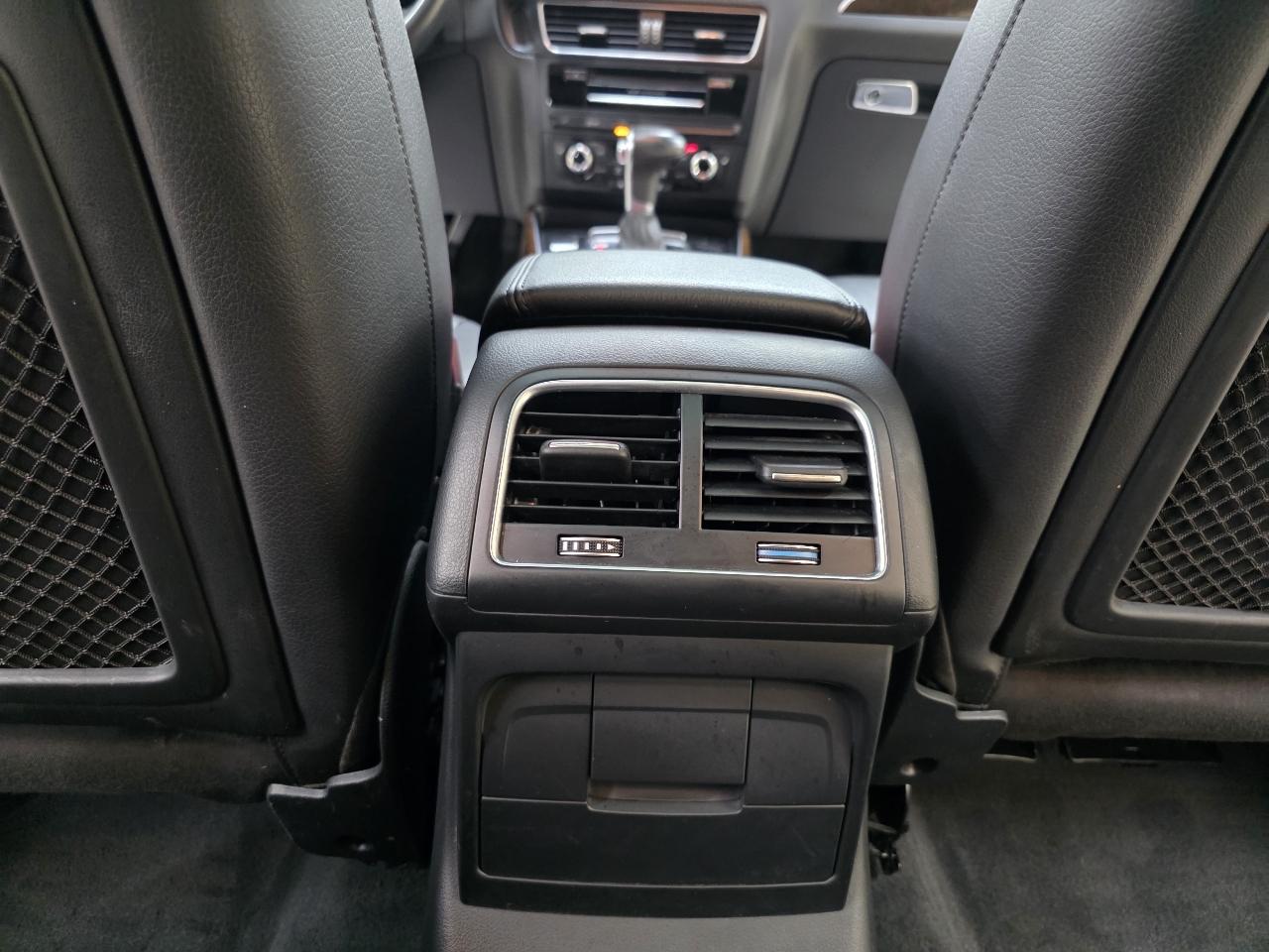 Audi Q5 2.0T Premium Plus quattro 2015