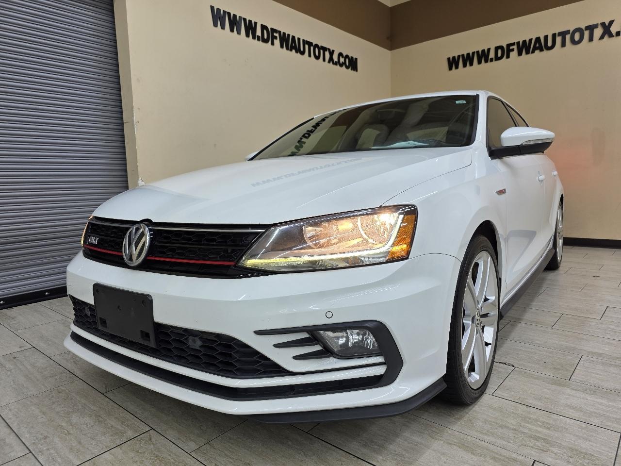 Volkswagen Jetta 2.0T GLI 6M 2017